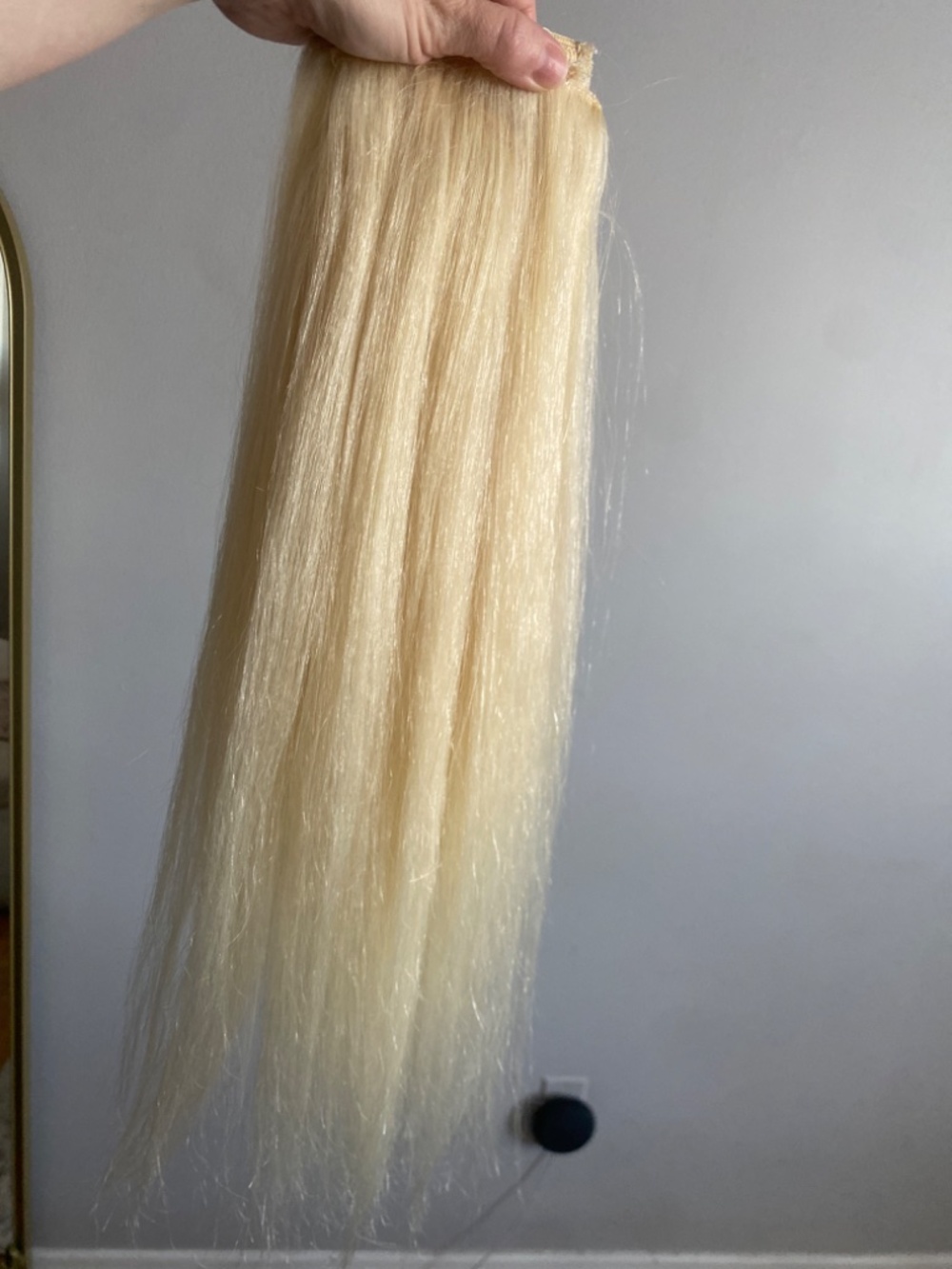 Hair extensions - Picture 6 of 8